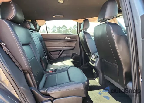 2022 Volkswagen Atlas Cross Sport Se from USA, damaged, VIN 1V2HE2CA2NC225268